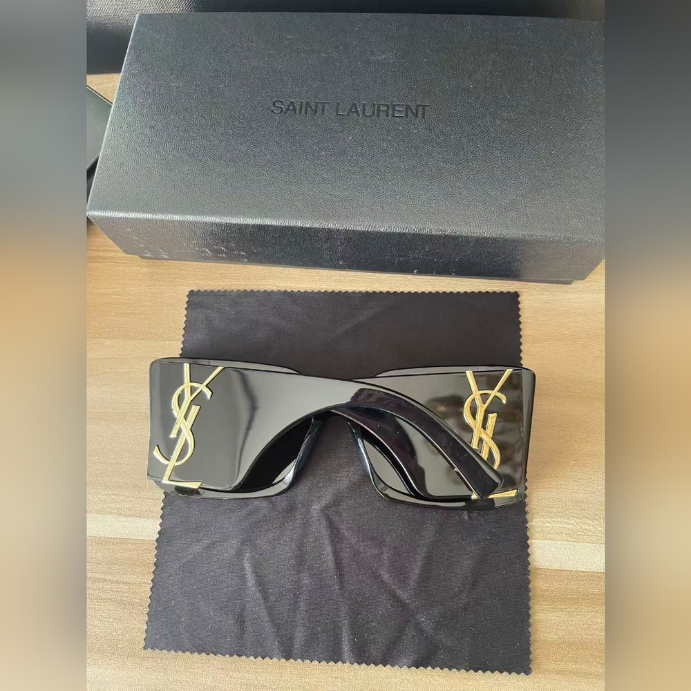 Yves Saint Laurent Black Sunglasses with Gold YSL Emblem - Picture 2 of 10